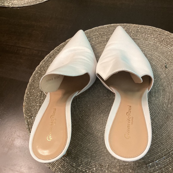 Preowned Gianvito Rossi miles - Picture 3 of 9